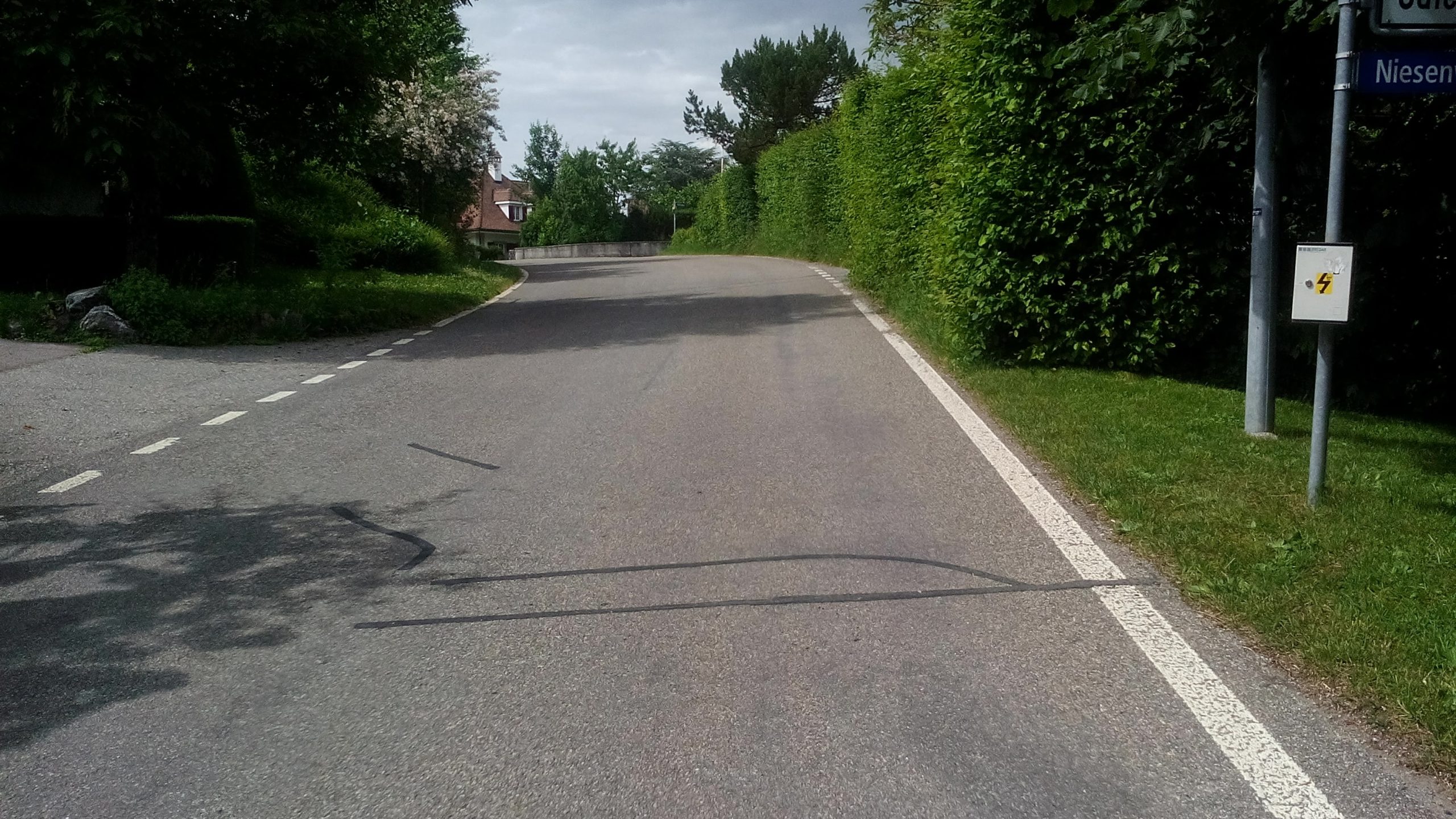 Seitenradargerät im Einsatz an der Niederhäusernstrasse