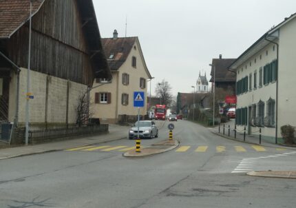 Maur, Rellikonstrasse / Fällandenstrasse / Zürichstrasse