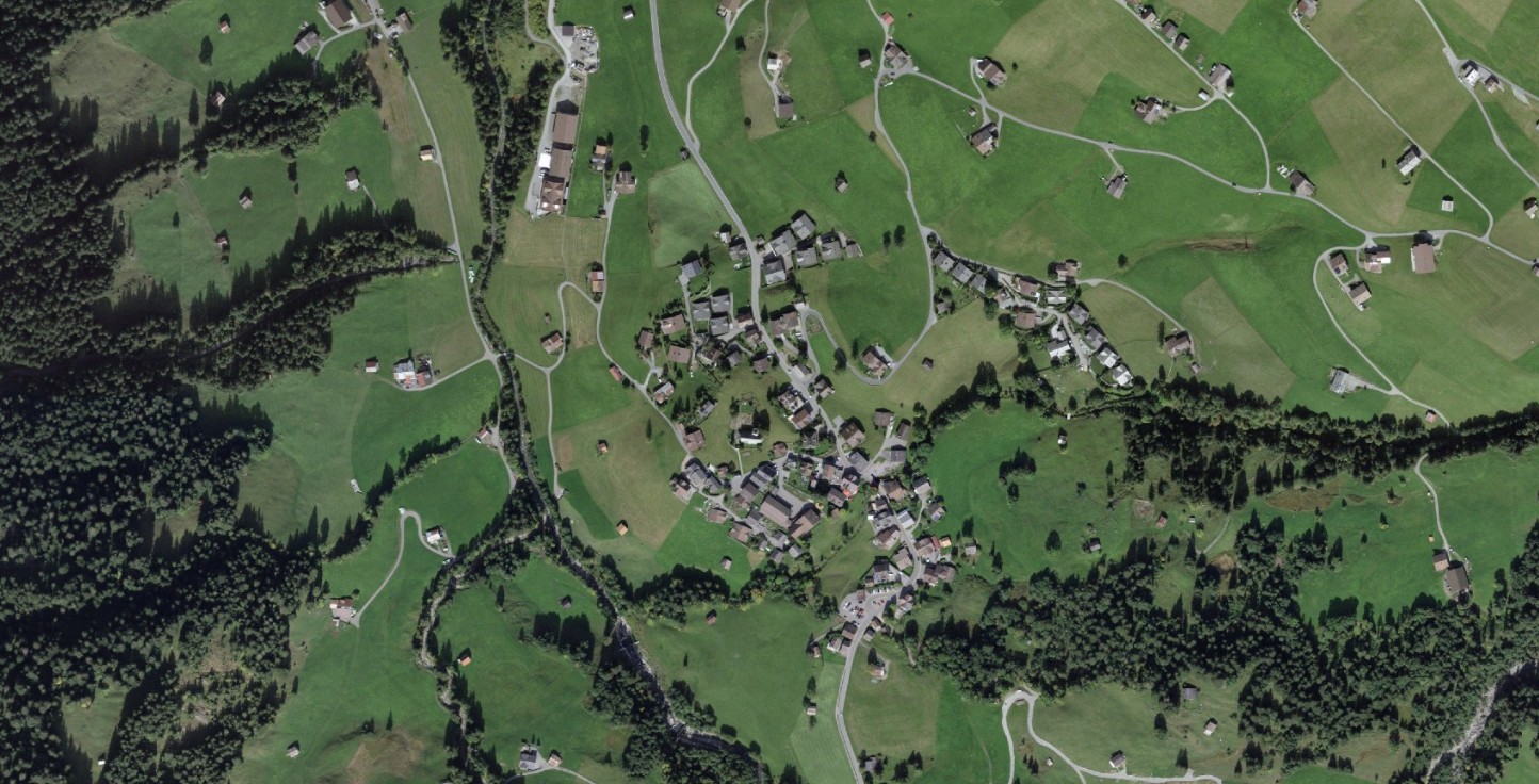 Luftbild Siedlungsgebiet Lauenen; Quelle: www.map.geo.admin.ch