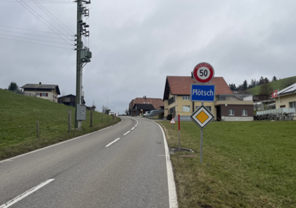Sicht Richtung «Plötsch» auf dem Schulweg